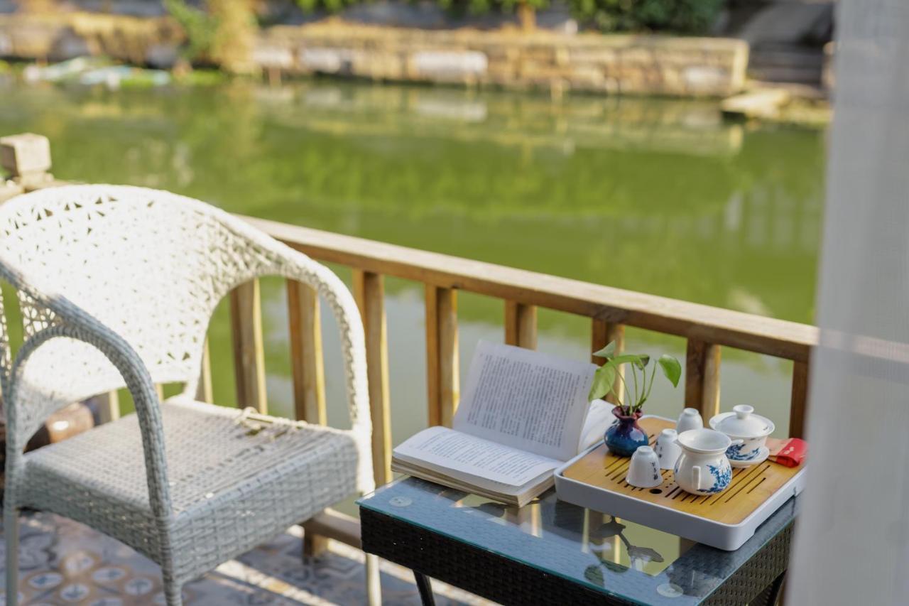 Tongli Slowlife River View Inn Сучжоу Екстер'єр фото