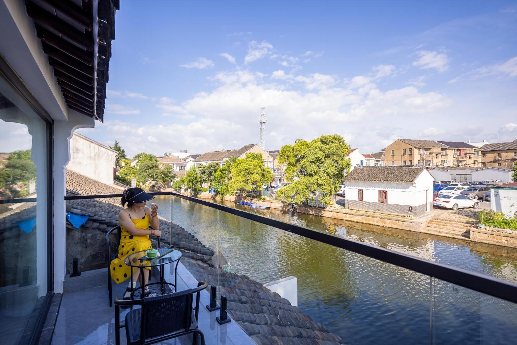 Tongli Slowlife River View Inn Сучжоу Екстер'єр фото