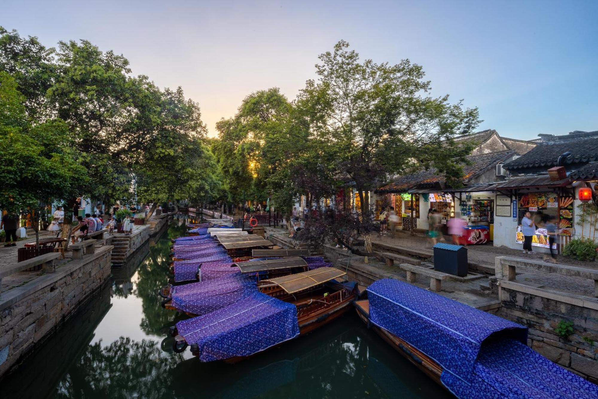 Tongli Slowlife River View Inn Сучжоу Екстер'єр фото