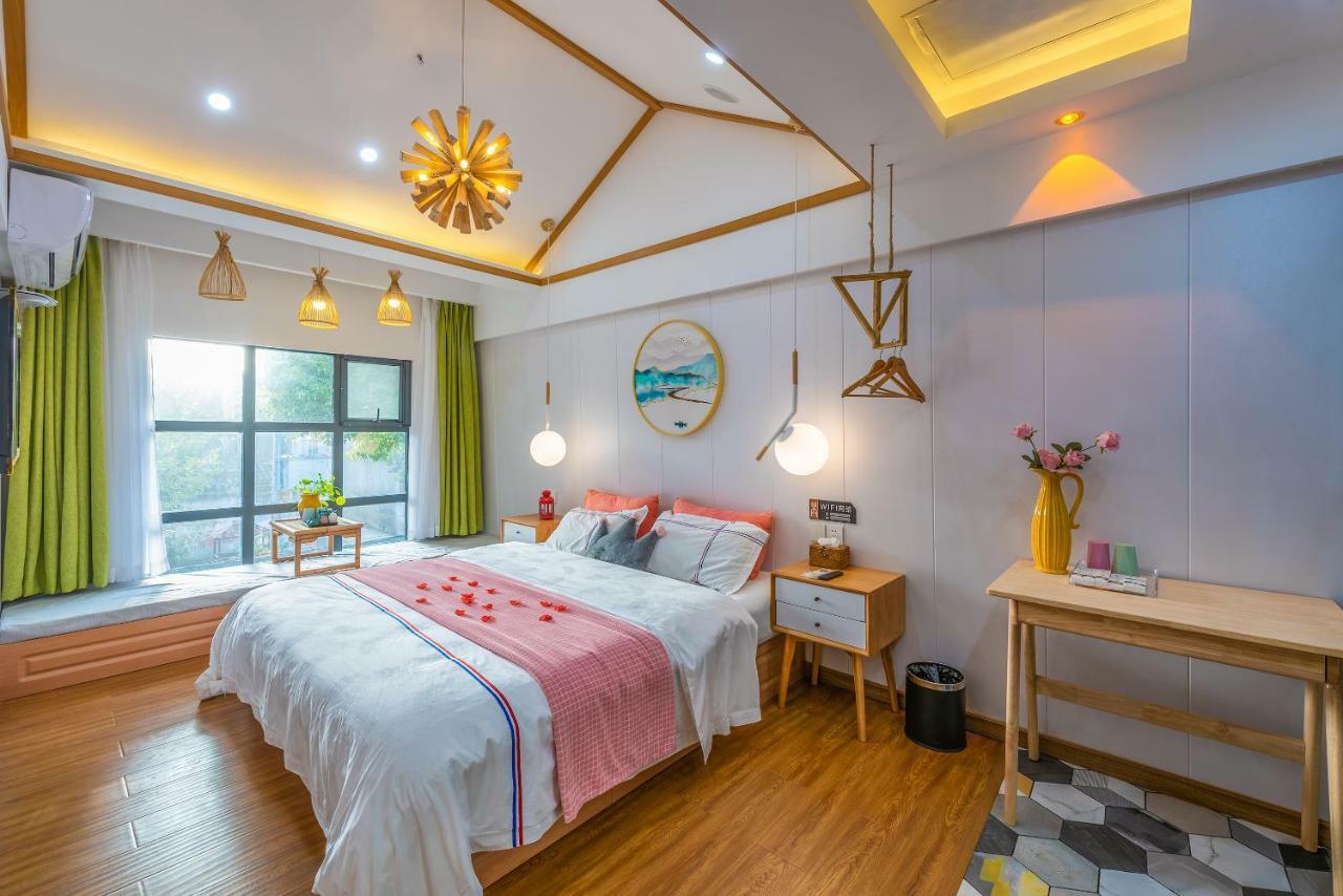 Tongli Slowlife River View Inn Сучжоу Екстер'єр фото